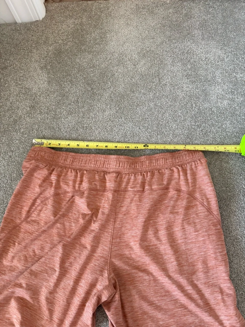 All In Motion Men’s Performance Heathered Rust Shorts - Picture 4 of 5
